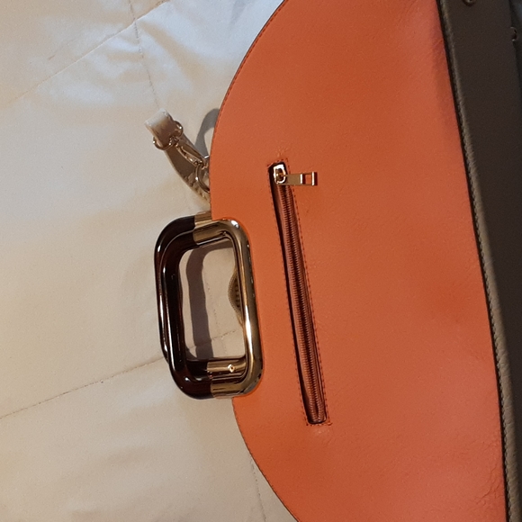 Purse - Picture 2 of 4